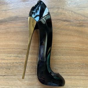 Carolina Herrera perfume